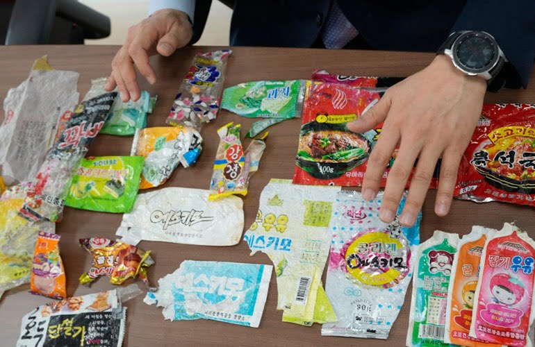 کشف رازهای کره شمالی از زباله ها !