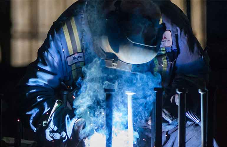 کاهش فرصت های شغلی در کانادا برای سومین ماه متوالی !