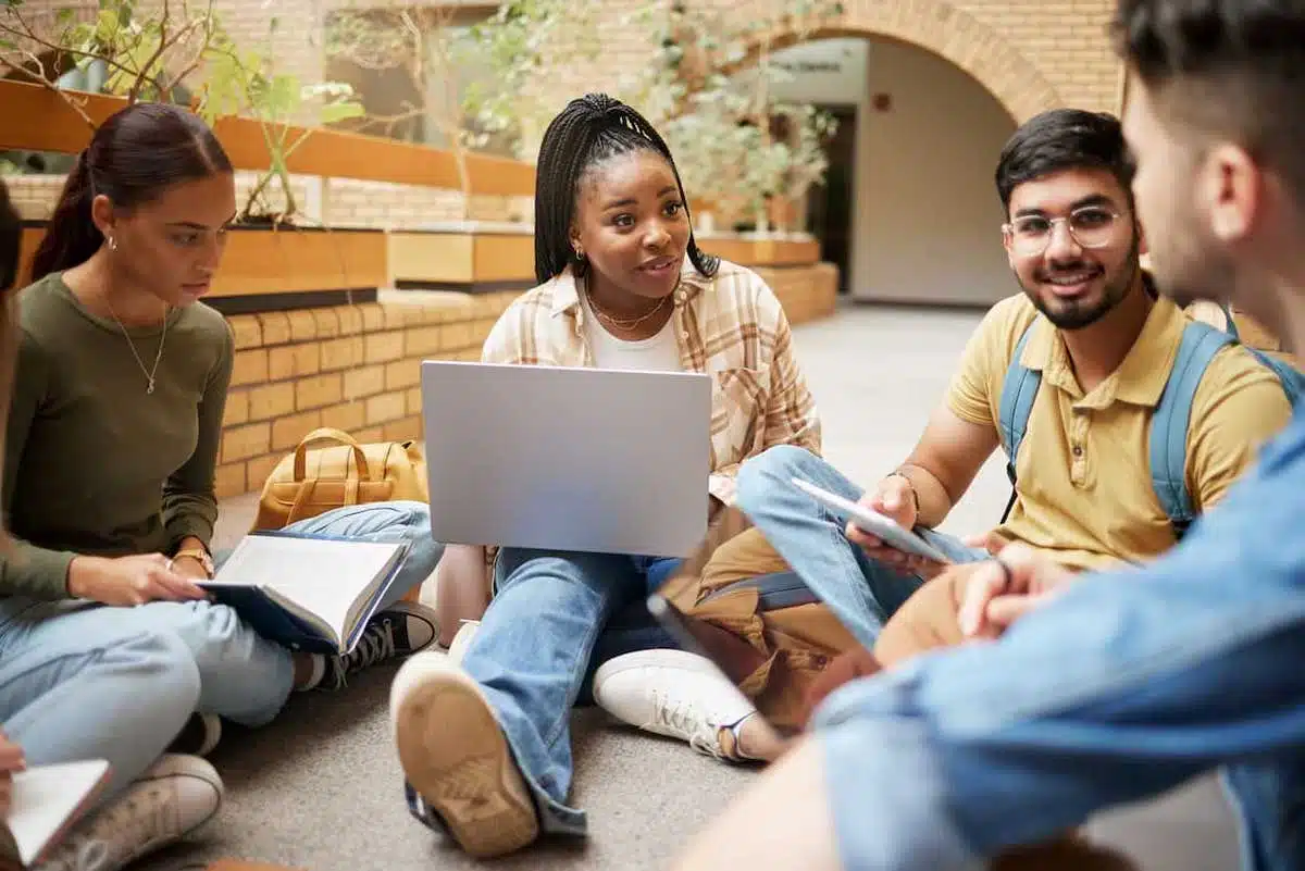 پذیرش آزمون‌های زبان جدید برای Student Direct Stream کانادا !